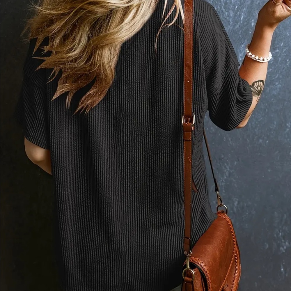 Black oversized V-Neck Women's Top with pocket size XL - Picture 2 of 5